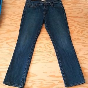 Levi's size 12 petite short